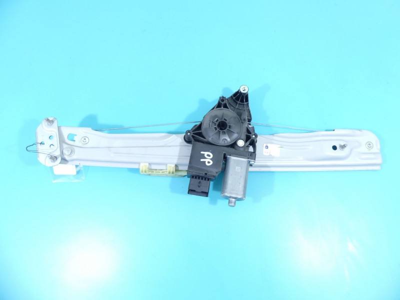 Склопідйомник передній правий Opel Crossland 0130824270