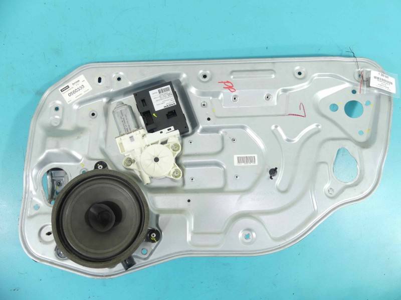 Склопідйомник передній правий Volvo V50 30710157