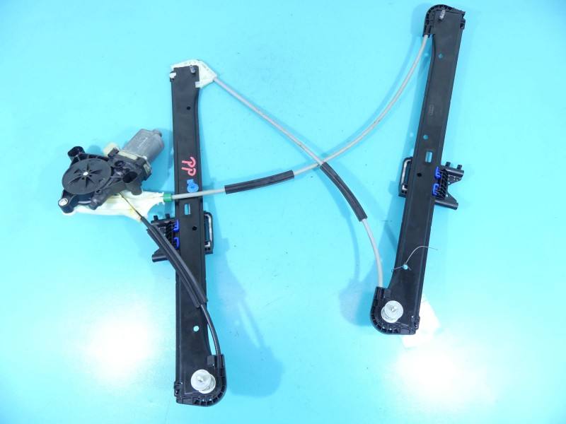 Склопідйомник передній правий Audi A3 8V 5Q0959801B