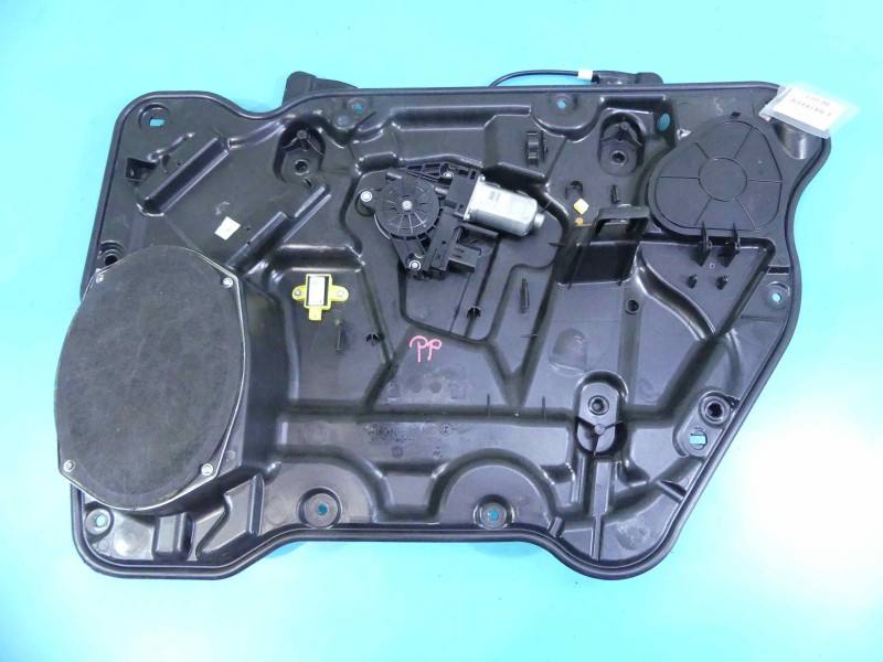 Склопідйомник передній правий Fiat Freemont 22330-100