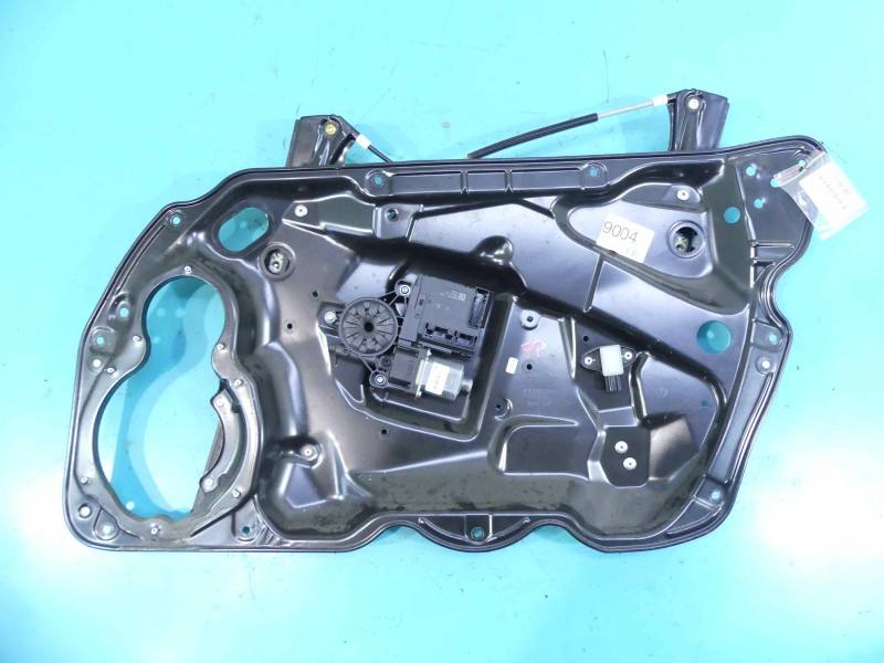 Склопідйомник передній правий Volkswagen Passat B7 3AA959702A