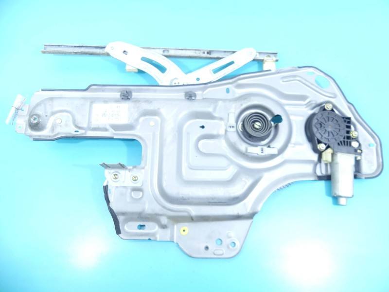 Склопідйомник передній правий Hyundai Trajet 82480-3A000