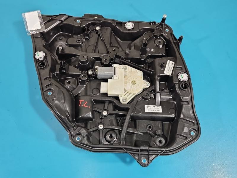 Склопідйомник задній лівий BMW 5 G30 7365167
