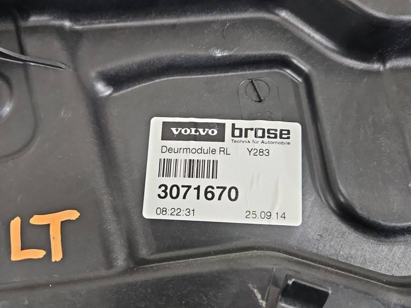 Стеклоподъемник задний левый Volvo S60 — фото детали 2