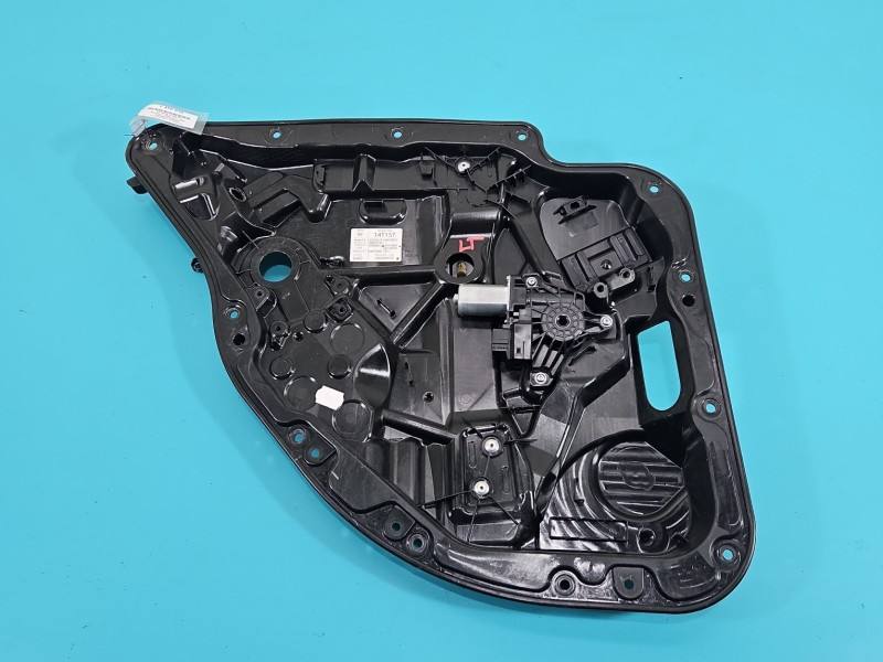 Склопідйомник задній лівий Mercedes C W205 A2057300179