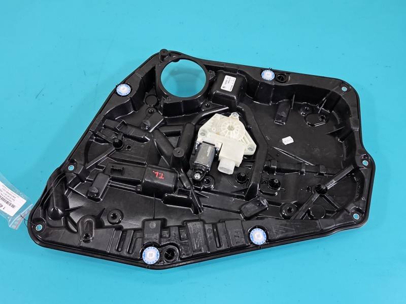 Склопідйомник задній лівий BMW X3 G01 7455083