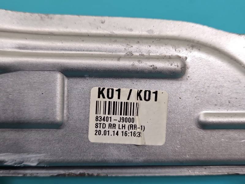 Склопідйомник задній лівий Hyundai Kona 82460J9000 — фото деталі 3