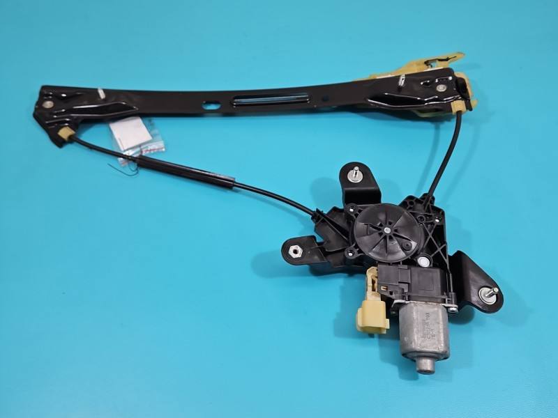 Стеклоподъемник задний левый Ford Fusion 0130822832