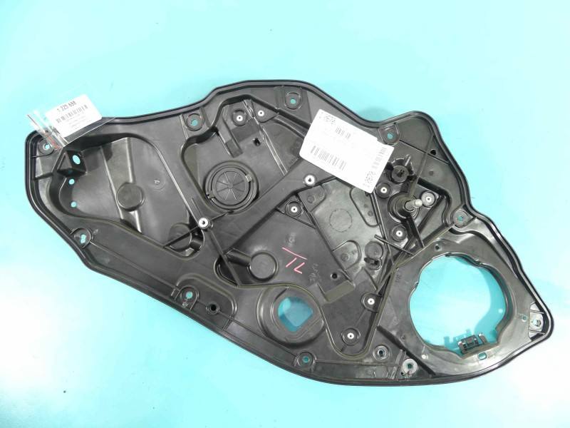 Склопідйомник задній лівий Alfa romeo Giulietta 43613348