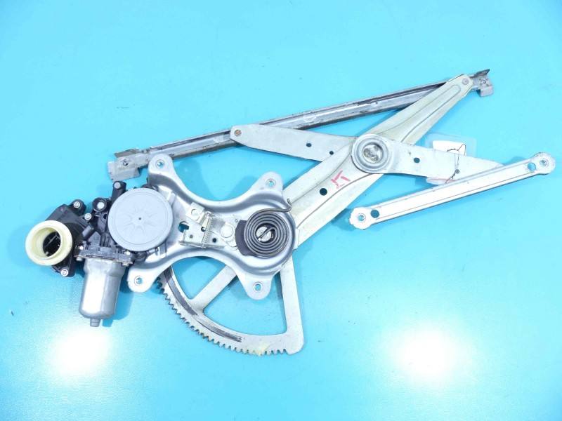 Склопідйомник задній лівий Toyota Estima 85702-33010