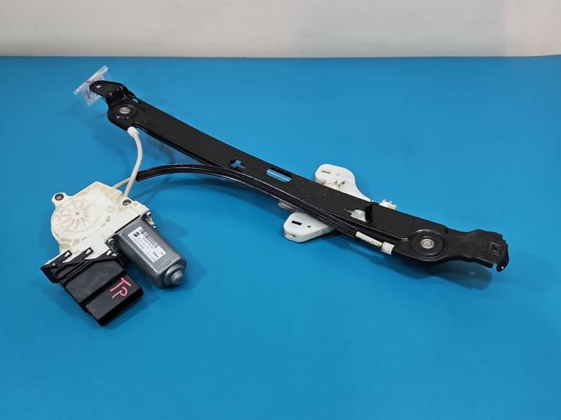 Склопідйомник задній правий Seat Altea 1K0959704M