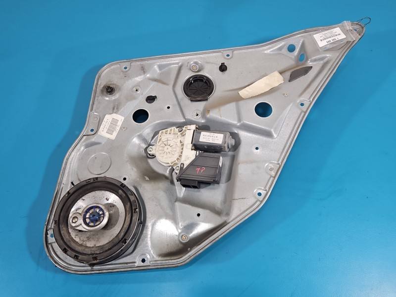 Склопідйомник задній правий Seat Cordoba 6Q0959812A