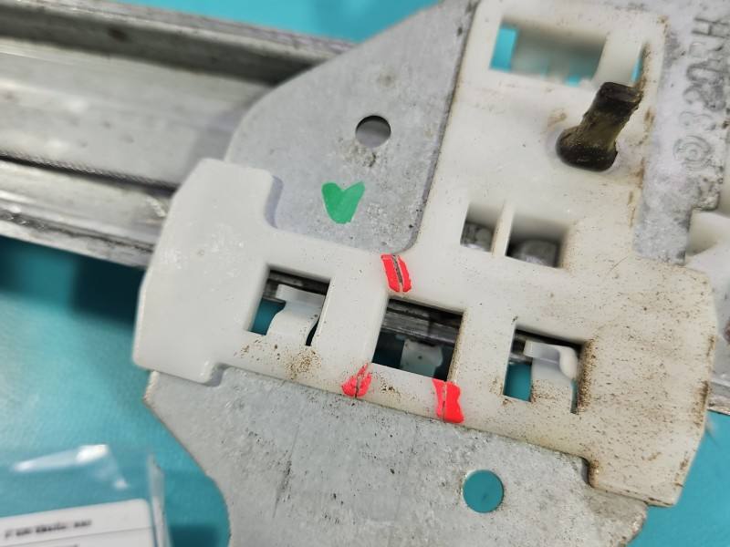 Стеклоподъемник задний правый Mitsubishi Outlander — фото детали 4