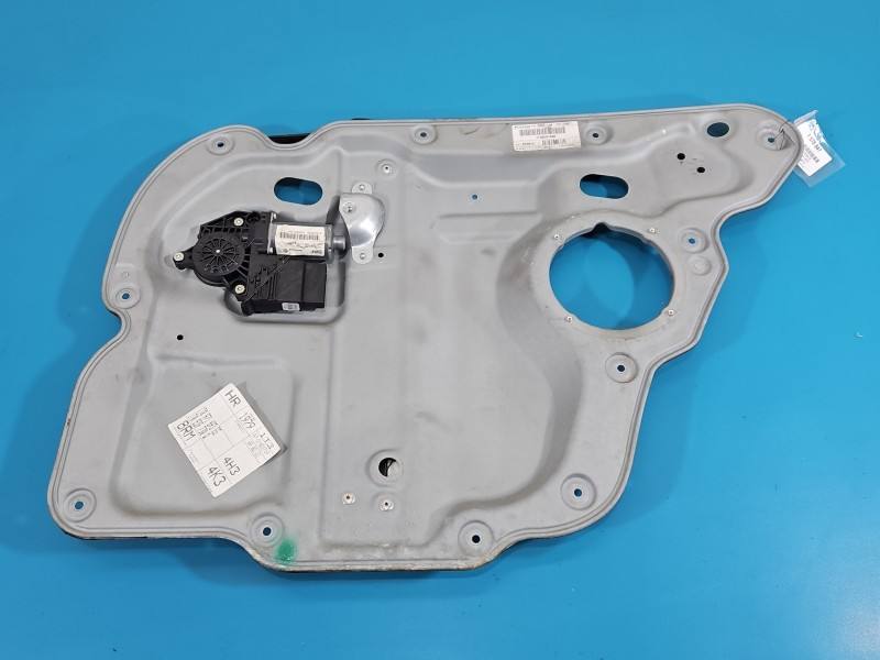 Склопідйомник задній правий Volkswagen Touran 1T0839756H