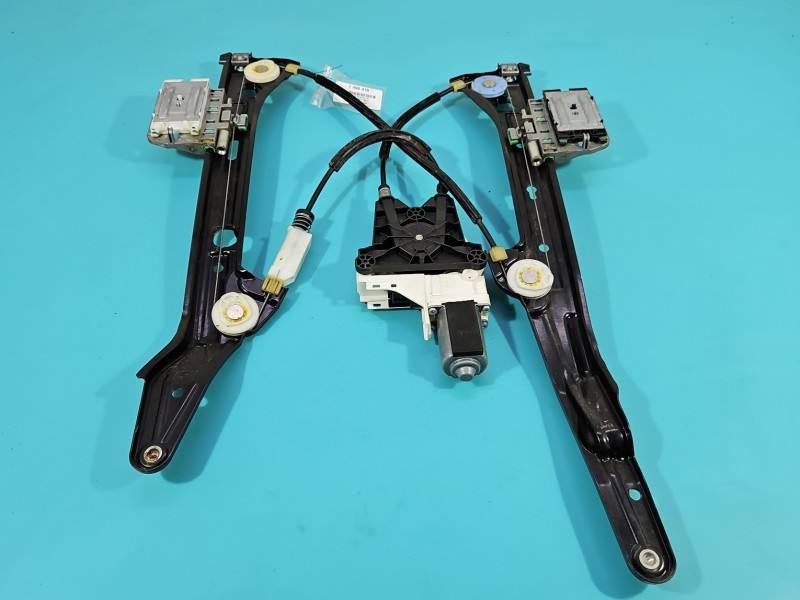 Склопідйомник задній правий Audi A5 8T 8T8839462C