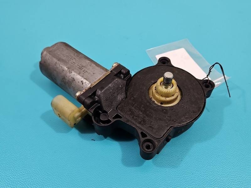 Склопідйомник задній правий BMW X5 E53 0130821717