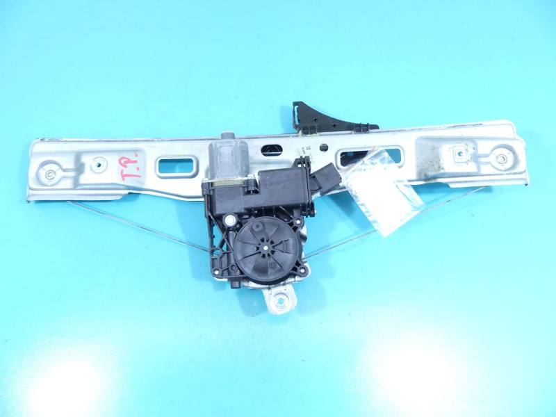 Склопідйомник задній правий Opel Zafira C 13260142