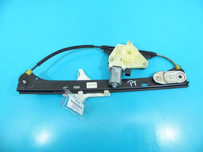 Склопідйомник задній правий Volkswagen Passat B8 3G9839462A