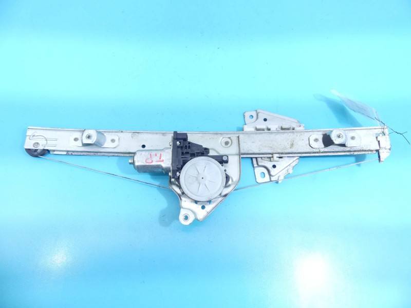 Склопідйомник задній правий Suzuki Grand Vitara 83430-65J00