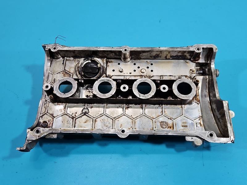 Клапанная крышка Audi A3 8L 06A103469B — фото детали 3