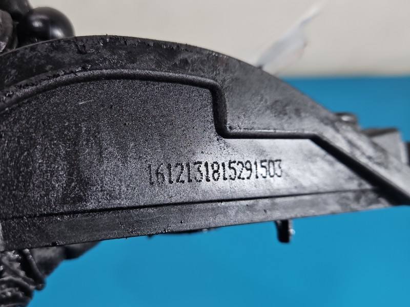 Клапанна кришка Skoda Octavia 3 1612131815291503 — фото деталі 3