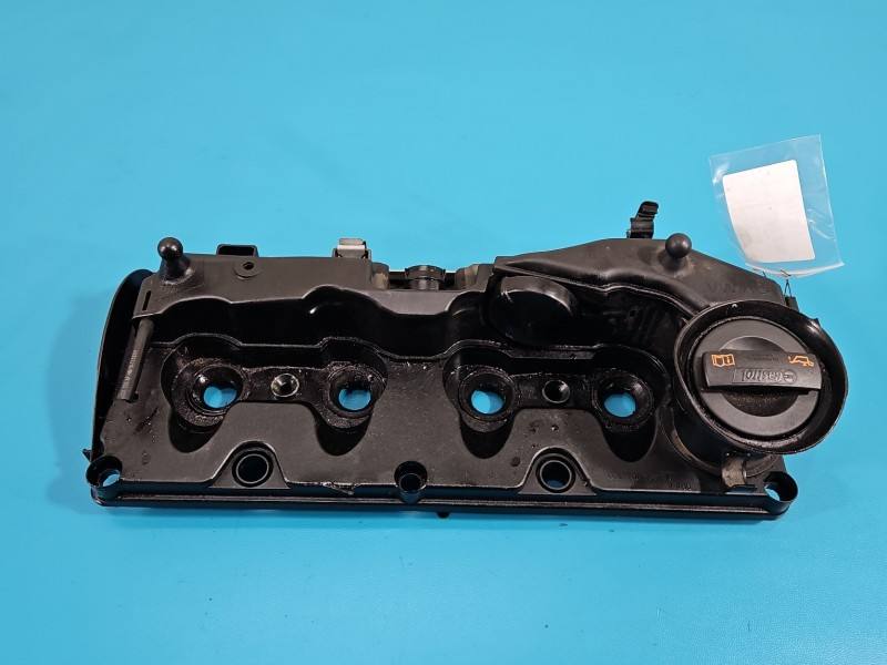 Клапанна кришка Volkswagen Golf 6 03L103469R