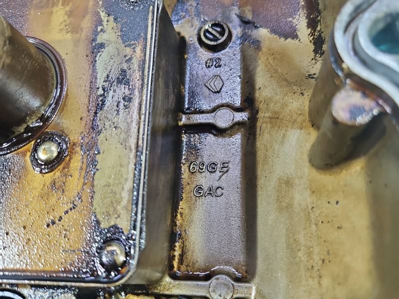 Клапанна кришка Suzuki Sx4 — фото деталі 13
