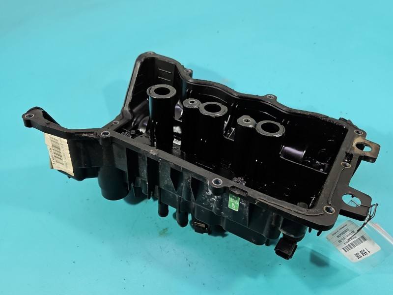 Клапанна кришка Dacia Sandero 132659136R — фото деталі 10