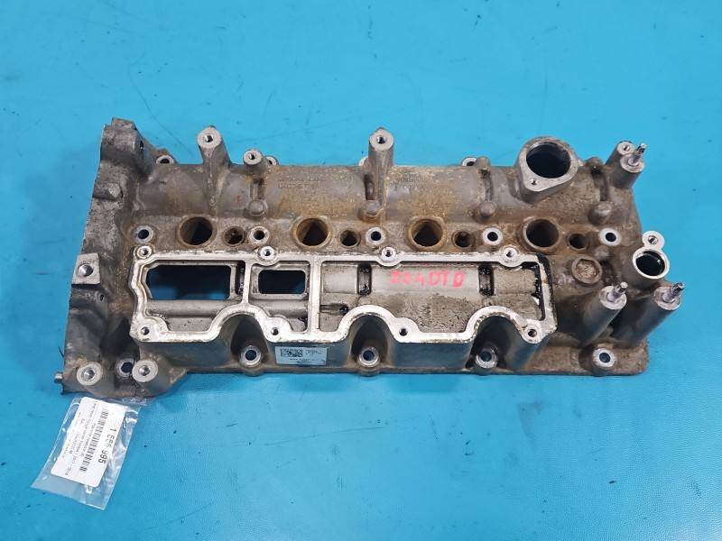 Клапанна кришка Land Rover Range Rover G4D3-6J011-BB