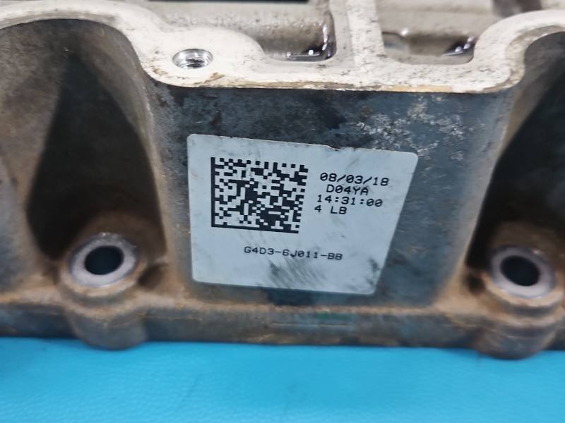 Клапанна кришка Land Rover Range Rover G4D3-6J011-BB — фото деталі 2