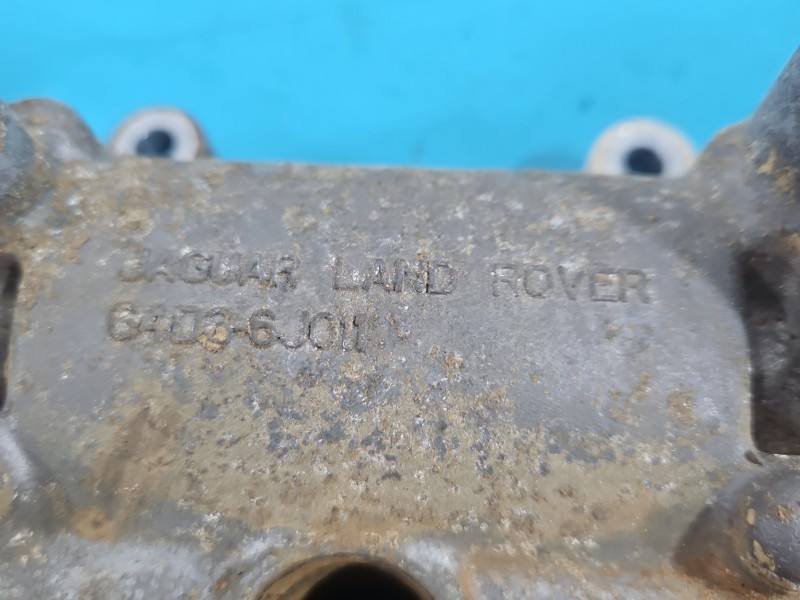 Клапанна кришка Land Rover Range Rover G4D3-6J011-BB — фото деталі 3