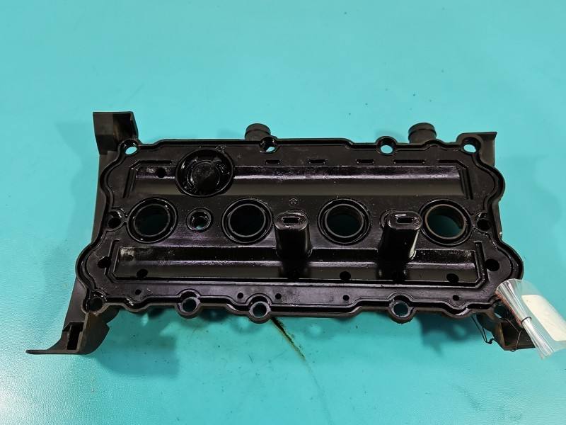 Клапанна кришка Volkswagen Passat B6 06F103469D — фото деталі 6