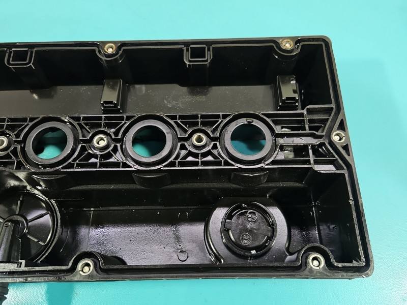 Клапанная крышка Opel Astra J 1056-2405 — фото детали 12