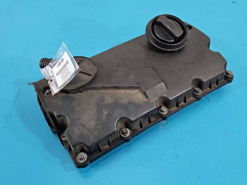 Клапанна кришка Audi A6 C5 038103475