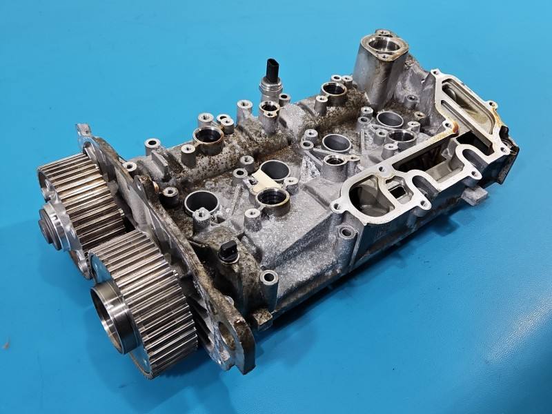 Клапанна кришка Skoda Octavia 4 4F5173