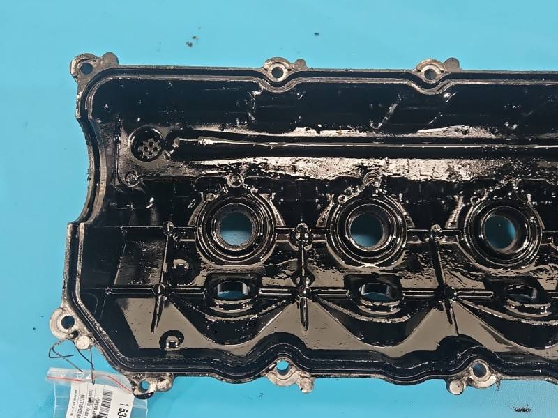 Клапанна кришка Toyota Corolla Verso — фото деталі 6