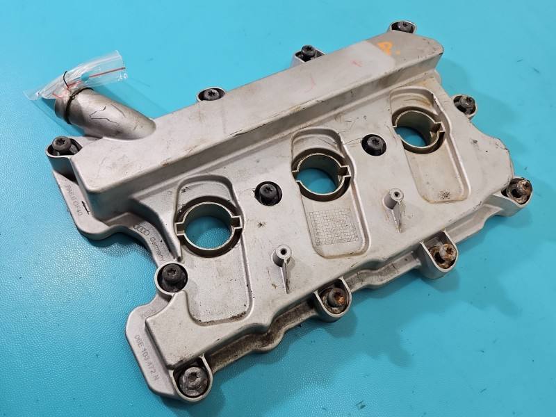 Клапанна кришка Audi Q5 06E103472N