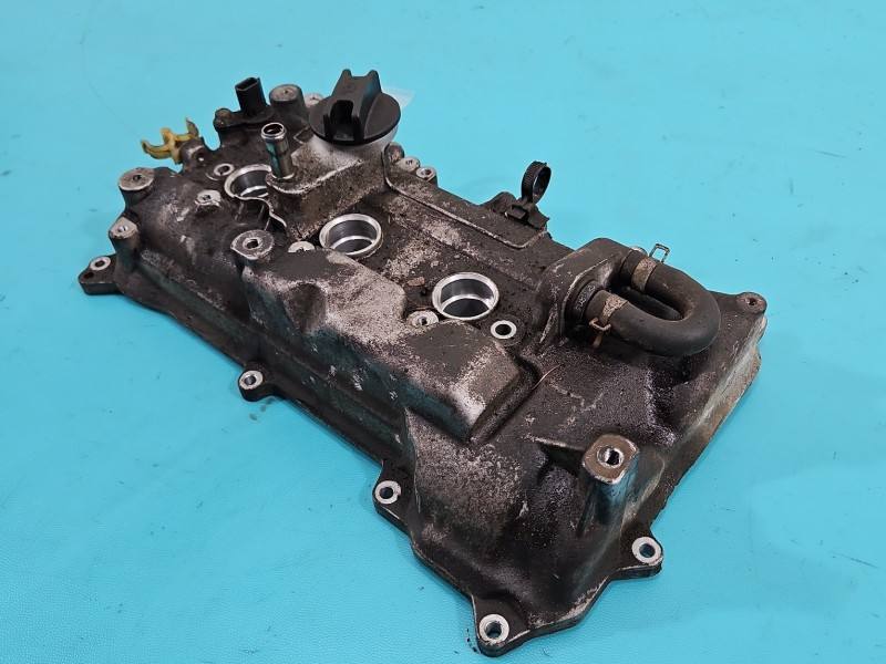 Клапанна кришка Nissan Micra HR12