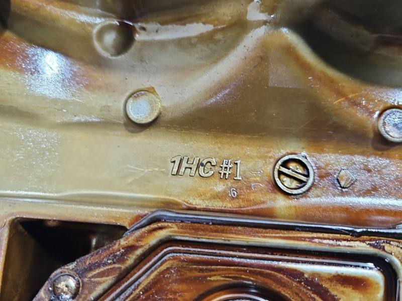 Клапанна кришка Nissan Micra HR12 — фото деталі 6