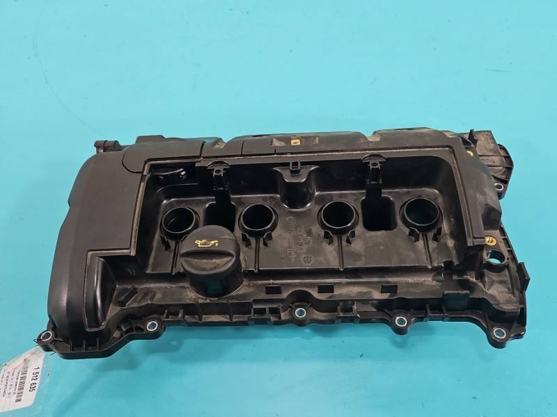 Клапанна кришка Citroen C4 M03017B152