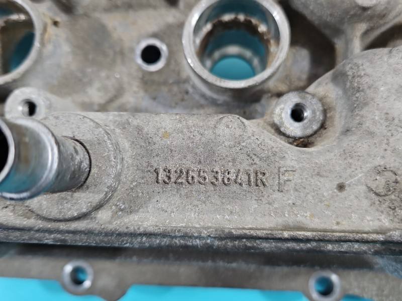 Клапанная крышка Nissan Qashqai 132553841R — фото детали 6