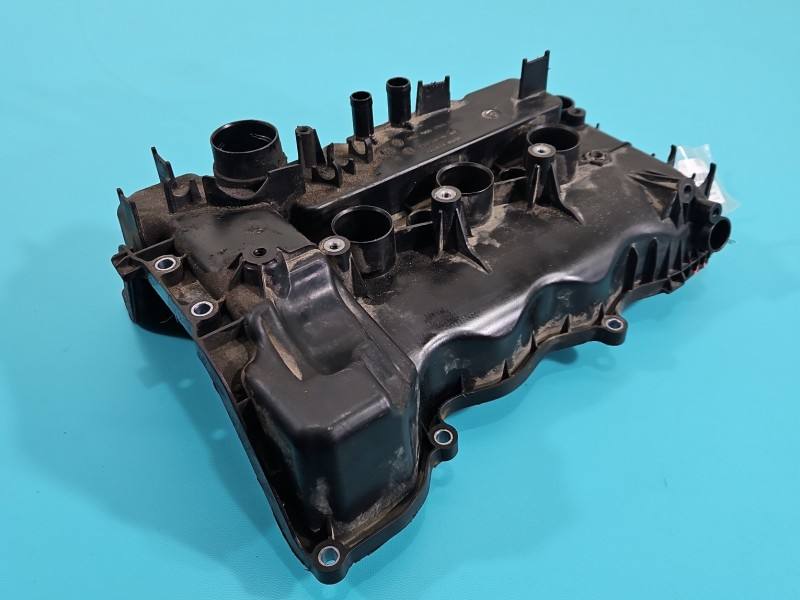 Клапанна кришка Dacia Sandero 132659136R