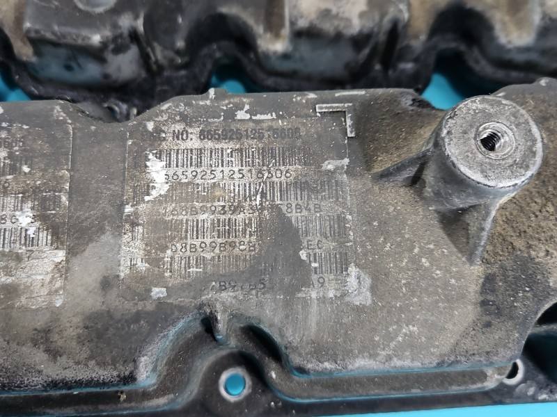 Клапанная крышка Ssangyong Rexton A6650100430 — фото детали 4