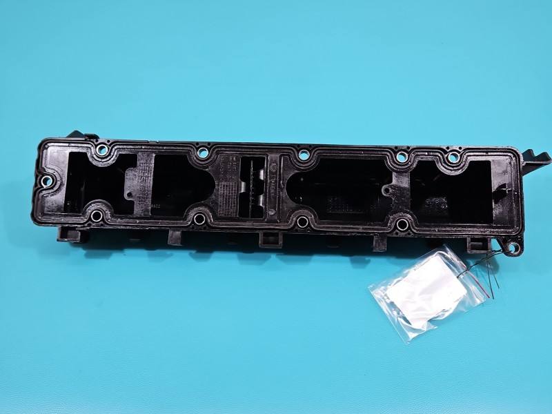 Клапанна кришка Citroen C4 9657066980 — фото деталі 6