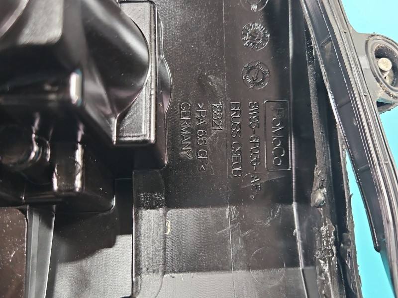 Клапанна кришка Jaguar XF 8W93-6P036-AF — фото деталі 5