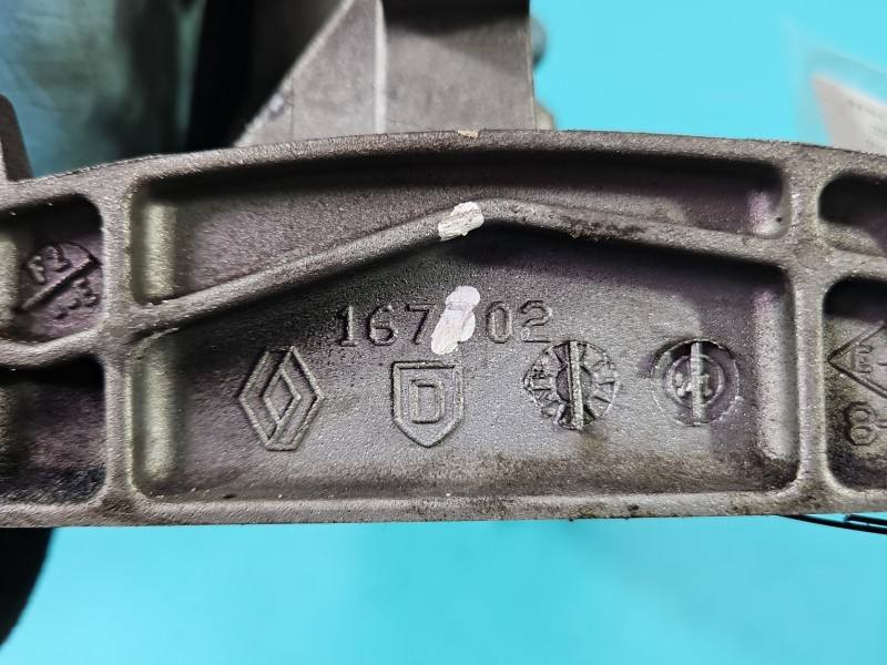 Клапанна кришка Dacia Lodgy 167702 — фото деталі 8