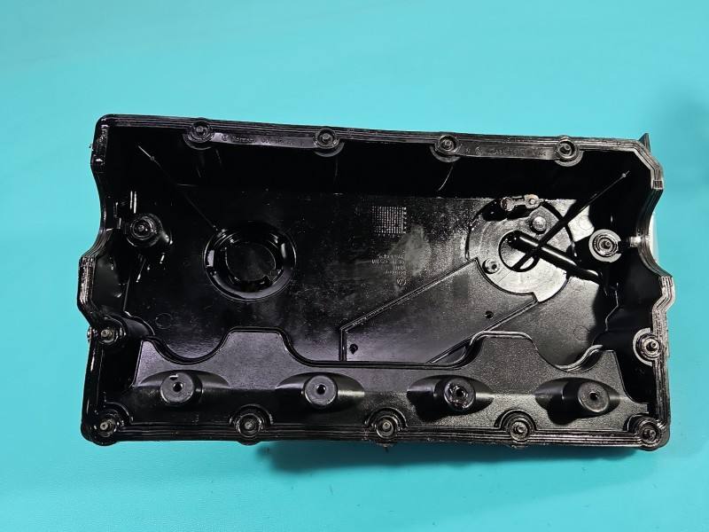 Клапанна кришка Seat Toledo 038103475N — фото деталі 8