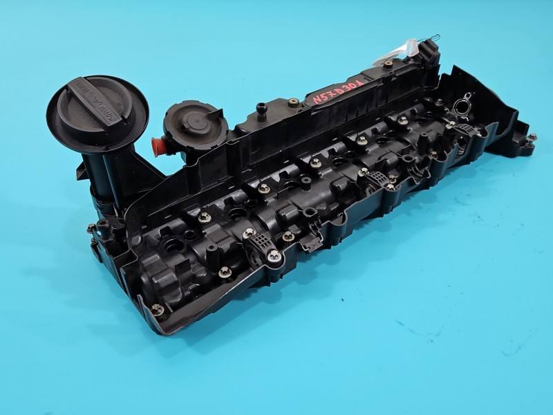 Клапанная крышка BMW X5 E70 N57D30A — фото детали 2