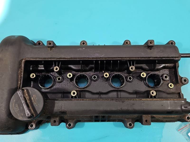 Клапанна кришка Hyundai I30 22410-2B000 — фото деталі 8