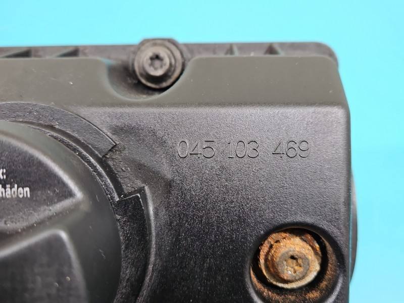 Клапанна кришка Skoda Roomster 045103475C — фото деталі 3